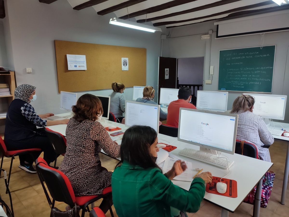 Curso de Operaciones Básicas de Pisos en Alojamientos