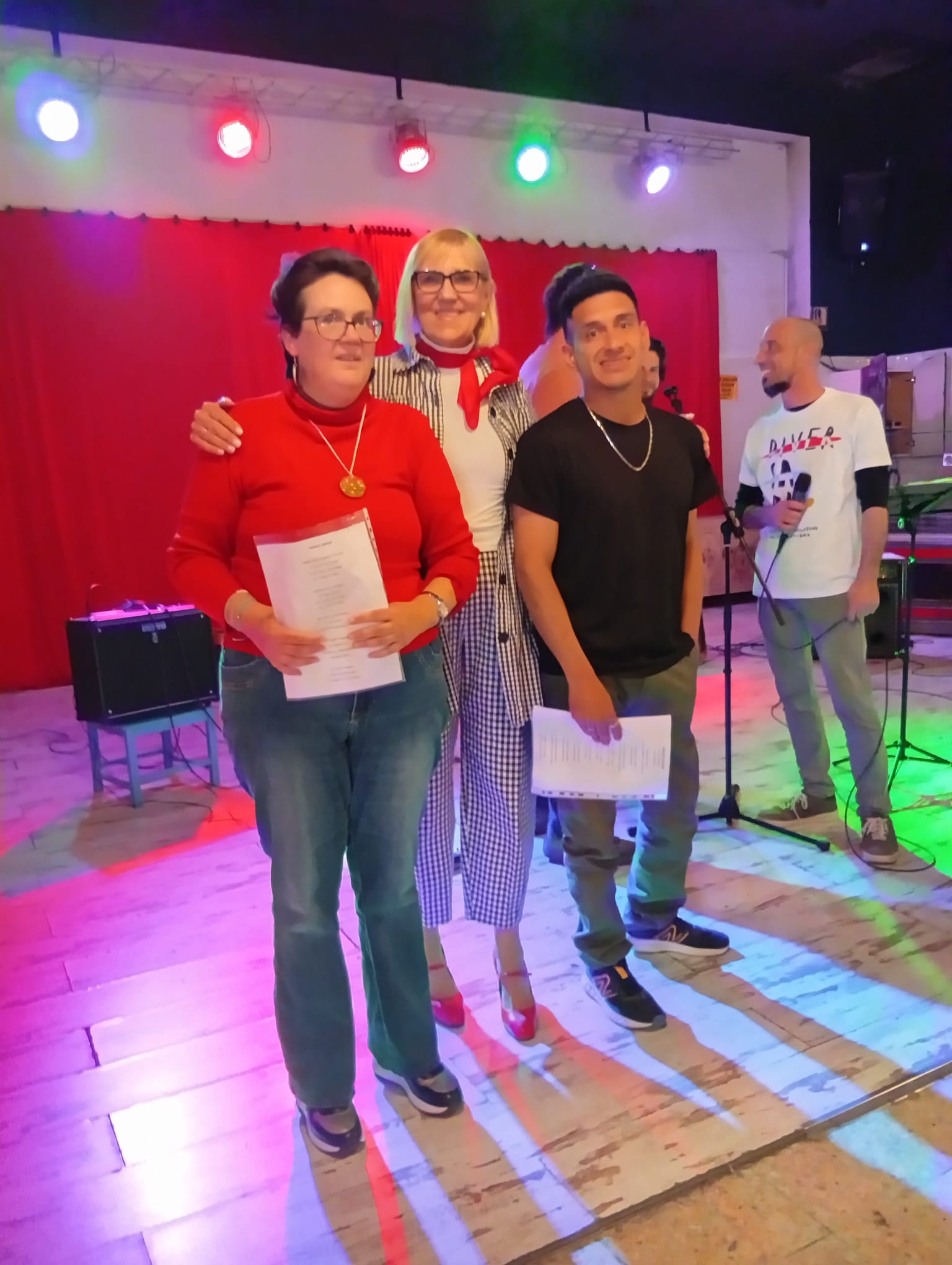 PARTICIPACIÓN EN EL FESTIVAL DIVERSARIO
